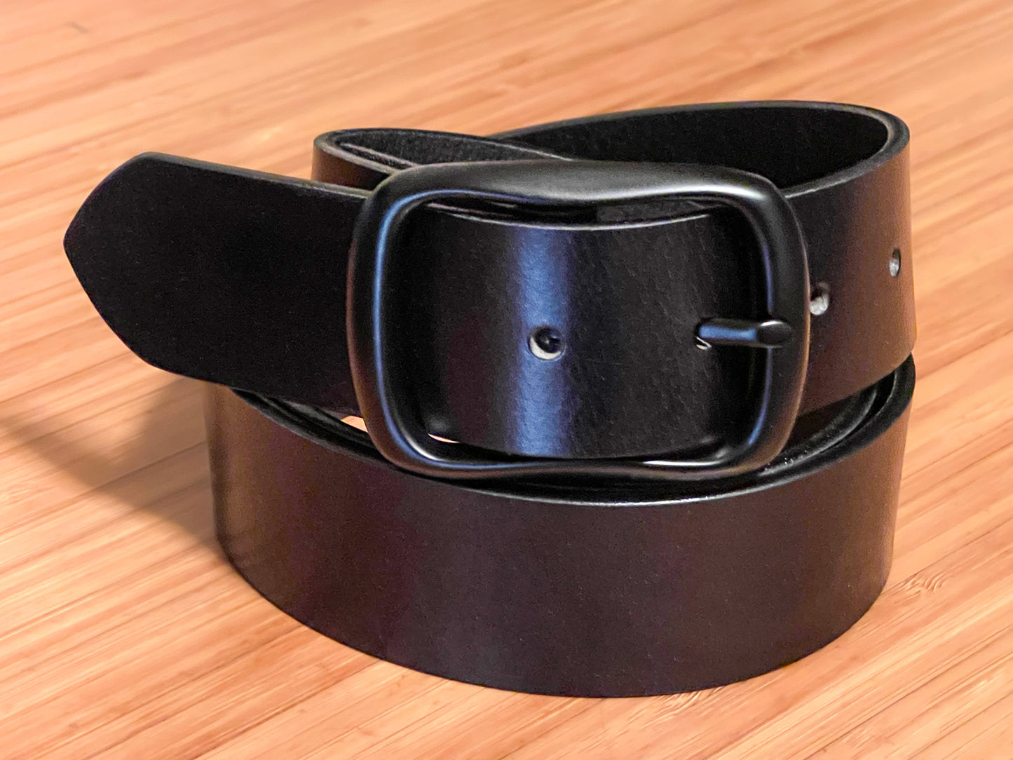 The Gunnison: Semi-gloss Buffalo Leather Belt Black Buckle - 1.5"